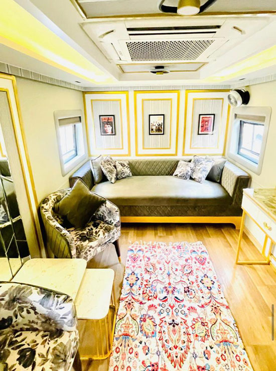 Kalra Vanity Van Shoot Luxury Vanity Van Jaipur
